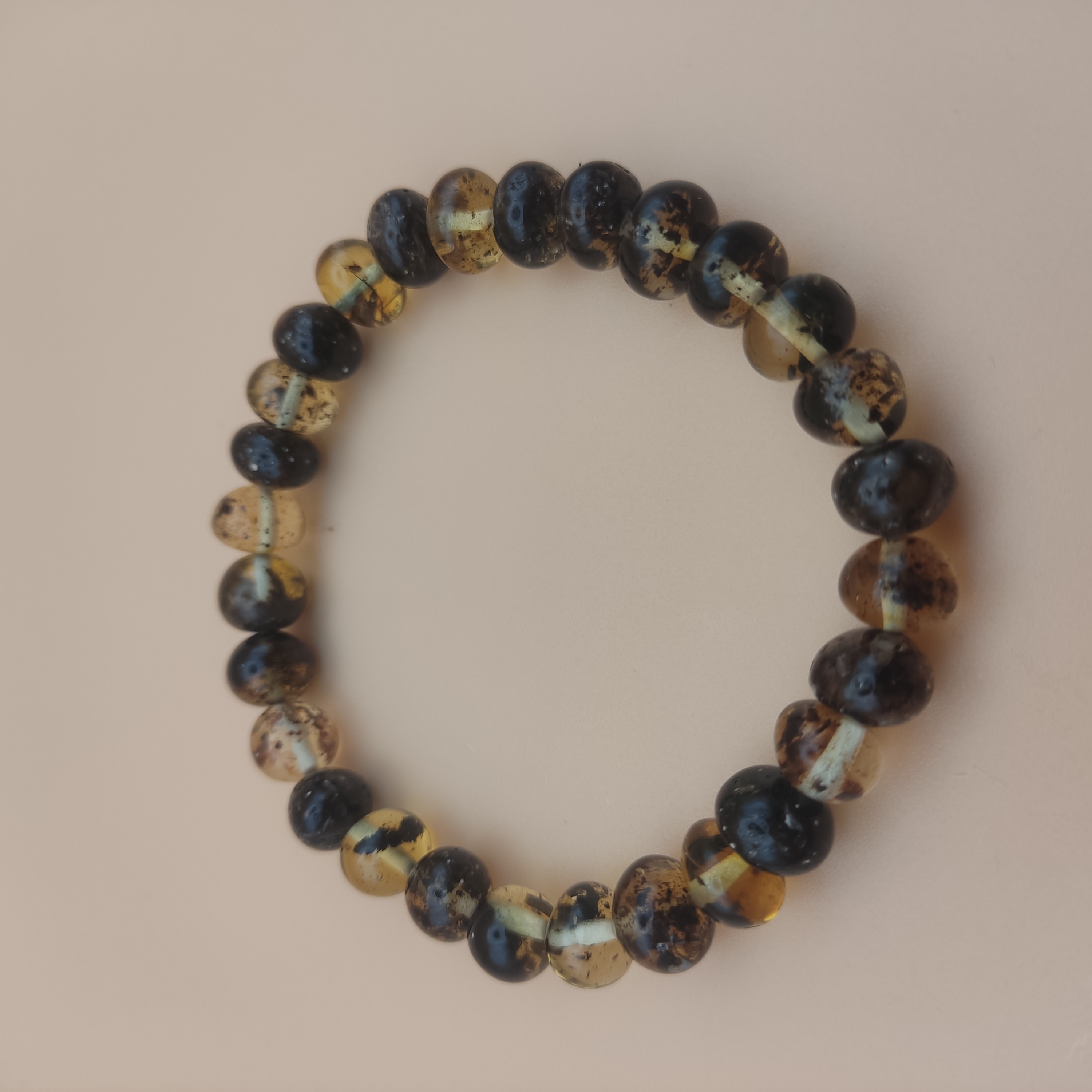 Bransoletka z bursztynu bałtyckiego